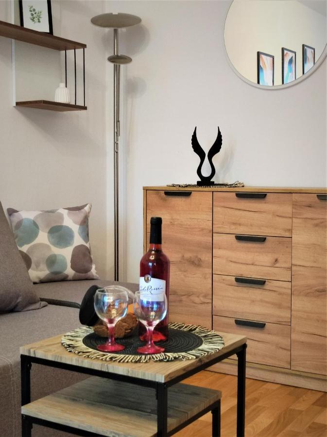 "W Zdroju" - Apartament Cieplice, Aquapark, Jelenia Góra Buitenkant foto