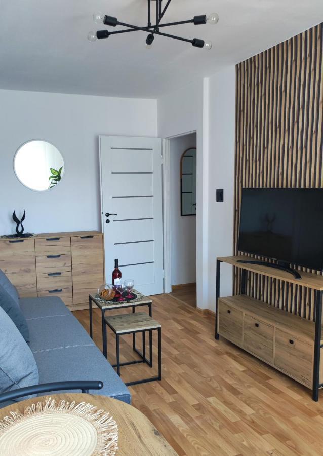 "W Zdroju" - Apartament Cieplice, Aquapark, Jelenia Góra Buitenkant foto
